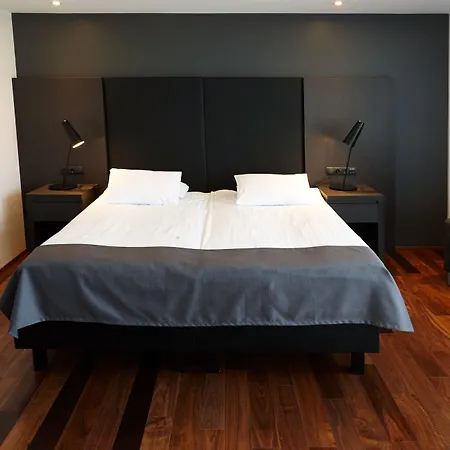 Hotel Grand 4*