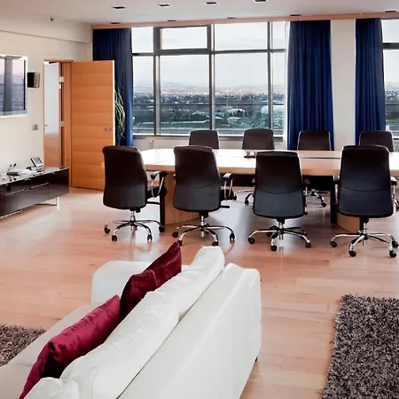Grand Reykjavik